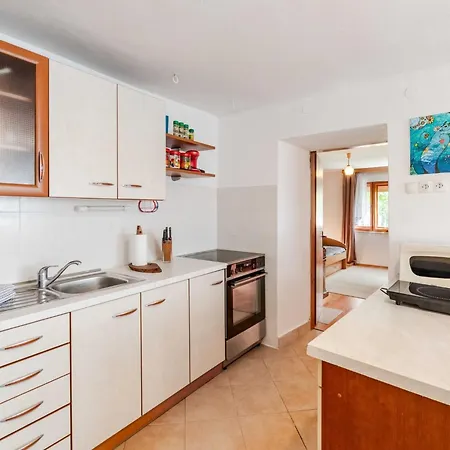 بيت للعطل Nature Hideaway Homes With Sauna - Two Bedroom Slap ob Idrijci