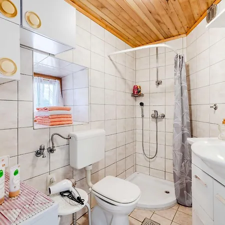 Nature Hideaway Homes With Sauna - Two Bedroom