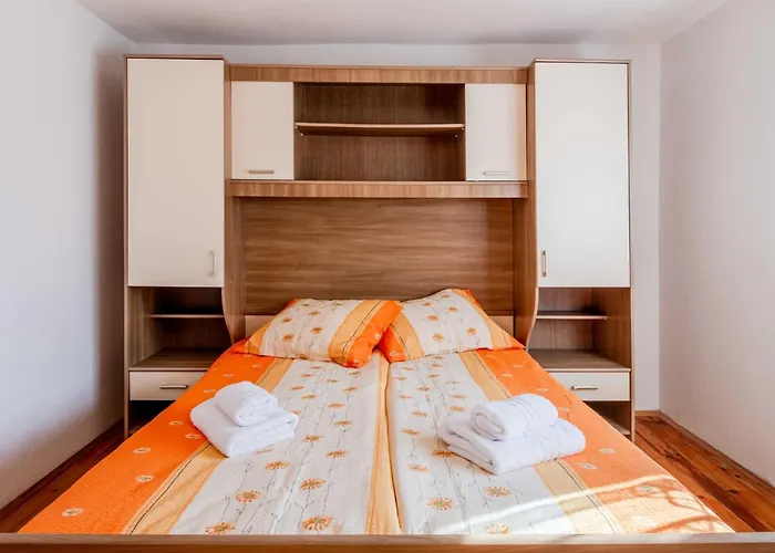 Nature Hideaway Homes With Sauna - Two Bedroom Slap ob Idrijci